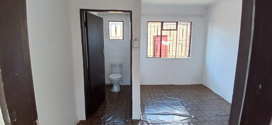 To Let 1 Bedroom Property for Rent in Bohlokong Free State